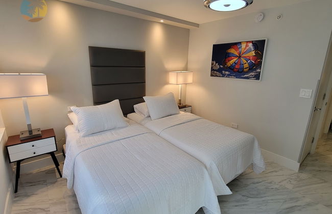 Alexander 611 3 Bedroom Apts by RedAwning - Foto 3