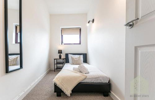 Cosy 3 Bedroom house in Wigan - Photo 18