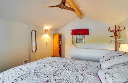 Lakefront Snohomish Cottage with Private Dock! - Foto 14