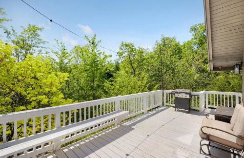 Mountain cabin w hot tub, fire pit & pet-friendly - Foto 4