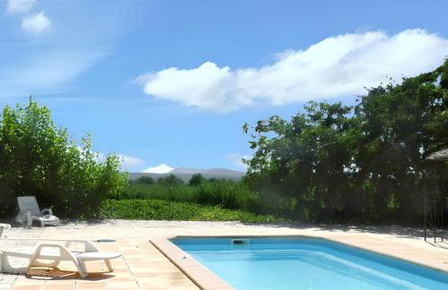 Maison accueillante à Orgnac-l'Aven avec piscine partagée - Foto 10