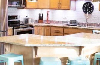 Sunserra Villa! Movie Room, Family Friendly, BBQs, Pools, Free Golf! - Foto 25