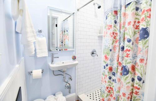Claiborne Historic Getaways Guest House-economy rear unit With Pool - Photo 19