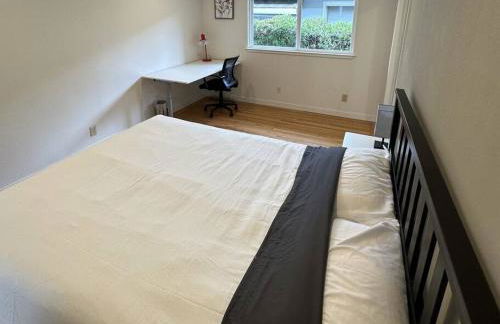 Modern, Renovated 5b/3ba near Apple, Kaiser - Foto 24