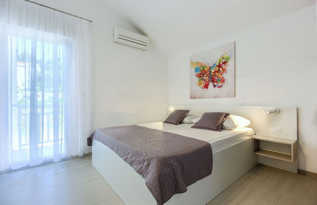 Stipe Residence - Photo 23