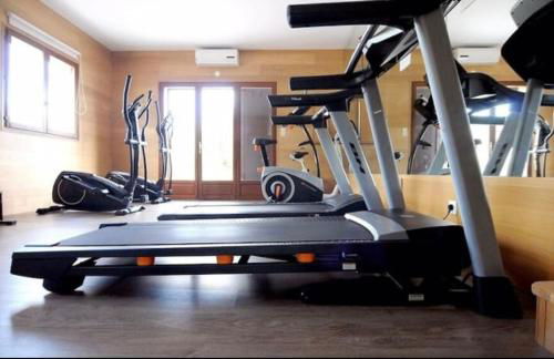 Soleil, Piscine, Parking et Bienvenue à Sisco - Foto 10