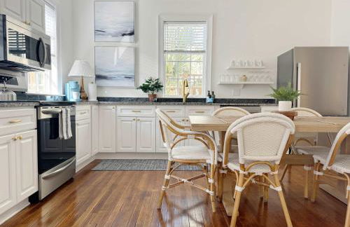 Spacious 3-Floor Downtown Retreat - Prime Location - Foto 42