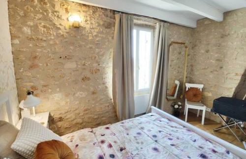 The Street of the Singing Bird. - Foto 15