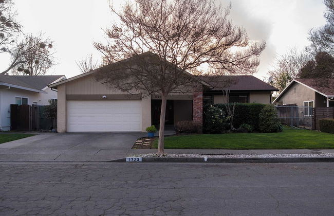 Marigold by Avantstay Warm & Stylish Home in Wine Country w/ Pool - Foto 27