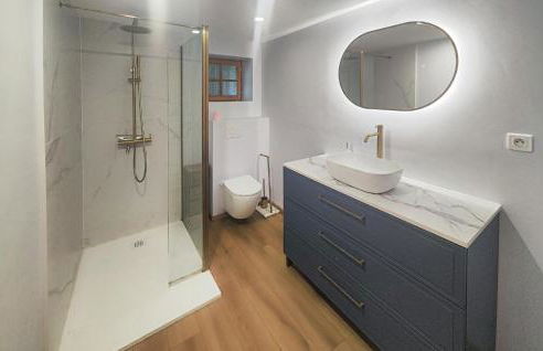 Awesome Home In Thézan Les Béziers - Foto 22