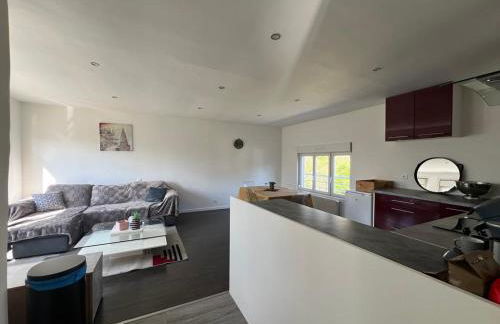 Appartement calme et paisible au bord de la rivière - Foto 8