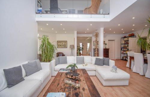 Amazing Family House with Swimming Pool - Foto 8