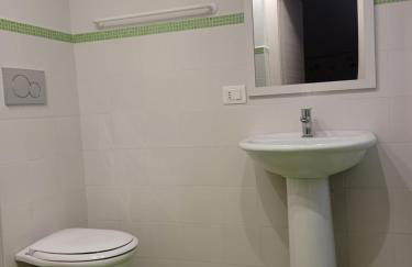 Aetna Silva - Photo 23