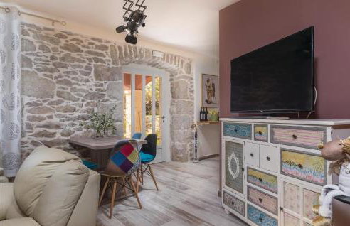 Gorgeous Home In Nedescina With Sauna - Foto 44