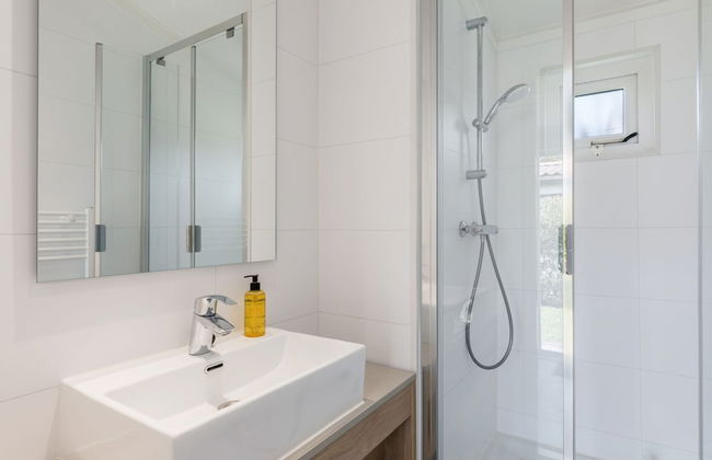 Restyled Chalet With Dishwasher, Near the Sea, on Texel - Foto 5