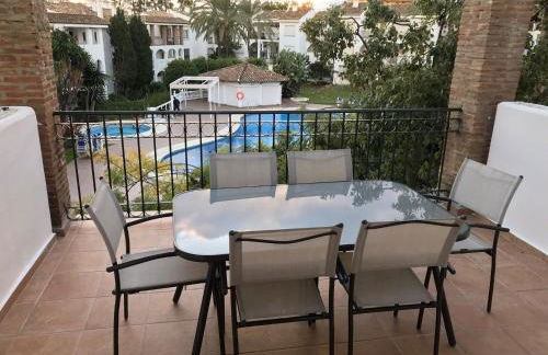 Marbella - Estepona beach frontline apartment - Photo 3