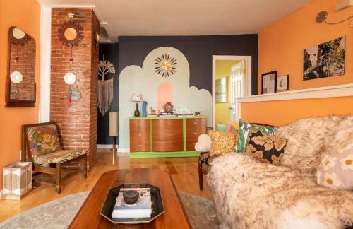 Postmodern Penthouse 1 Min Walk Dining and Shops - Photo 3