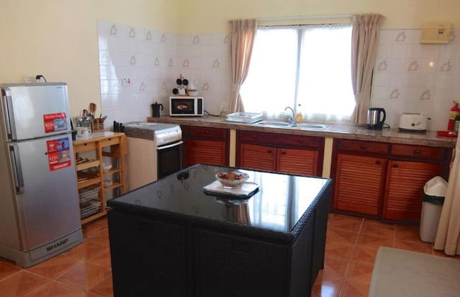 Pebbles Cove - Photo 8