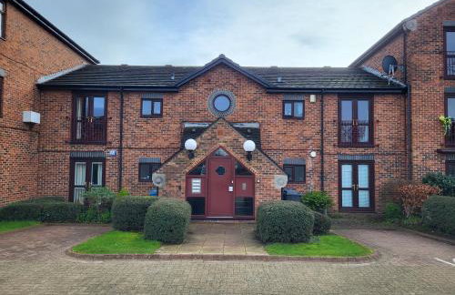 Peaceful Waterfront Apartment, Private Parking, Hull Marina - Foto 7