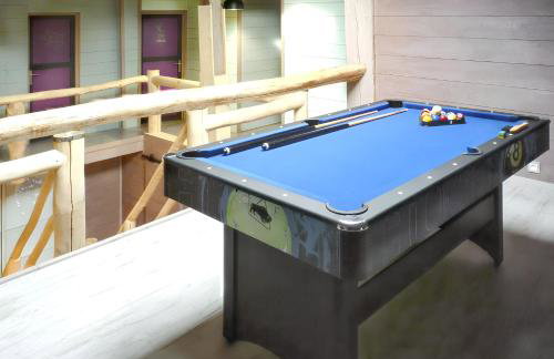 Maison spacieuse à Arrentès-de-Corcieux avec jacuzzi - Foto 5