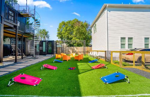 Strawberry Container at EADO Juicebox - Foto 18