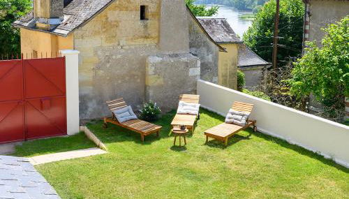 Maison semi-troglodyte entre Loire et châteaux - Photo 5, Garden, sunbed, Garden view
