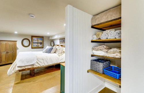 Peaceful Patio View! Waterfront Puget Sound Unit - Foto 14