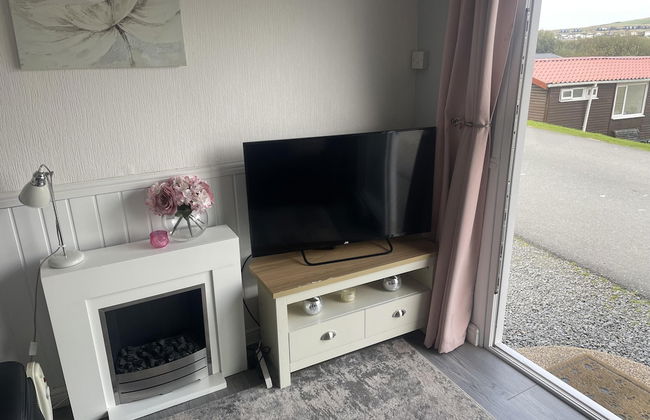 Charming Chalet Nestled in Heart of Clarach Bay - Foto 10