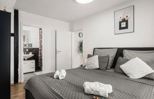 MOLA Apartments-Moderne Ferienwohnung im Herdecker Zentrum für 3 Personen-mit Balkon-Grill-Gratis Parkplatz-WLAN - Foto 9