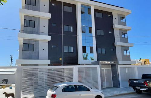 03 quartos (ar condicionado e ventilador), até 10 pessoas, garagem, atrás do hospital da Unimed apt 202 - Foto 1