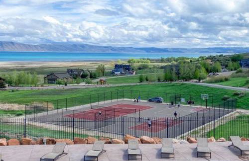 Paradise View Lodge - Amazing Lake Views, Playroom, Pool, HotTub! - Foto 76