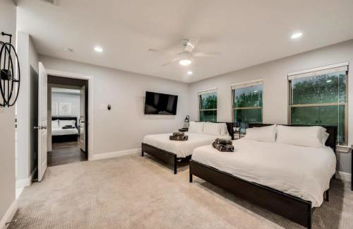 Valley Vista Luxury Retreat w Pool Cinema Games - Foto 23