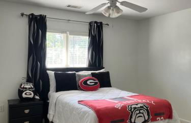 Lucky Dog Athens, GA - Foto 11