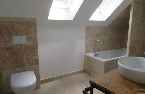 Maison chaleureuse en forêt du Perche avec cheminée, jeux pour enfants et grand jardin - FR-1-581-51 - Foto 11