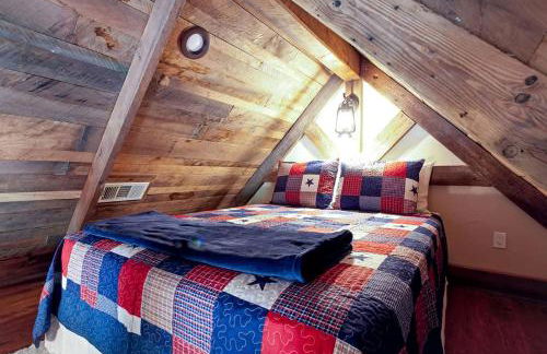 Two-Bedroom Cabin Rental with Fully Equipped Kitchen near Fredericksburg, Texas - Foto 6