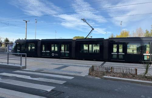 Montpellier Un écrin de lumière pour enchanter votre séjour - Photo 2