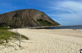 Confortável Apt a 800m da praia de Itacoatiara - Foto 31