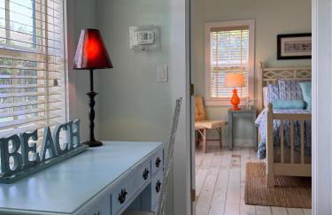 Palm Ridge House with Heated Pool and Cabana Near Beach - Foto 10