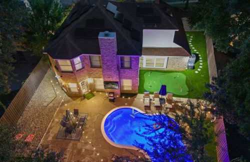 New Luxury Getaway - Two King Beds, Heated Pool, Outdoor Grill & 1Gbps Wifi - Photo 29