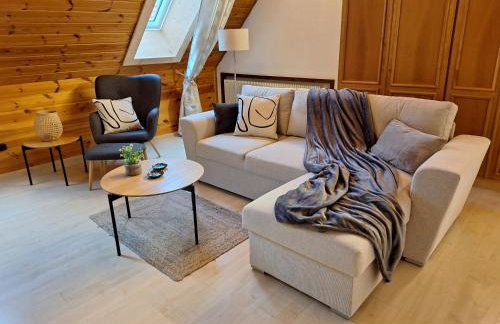 Gemütliches Ferienhaus in Schnaid mit zwei separaten und geräumigen Wohnungen - ausgestattet mit je einer großen Küche, zwei Schlafzimmern und einem Badezimmer - Foto 3