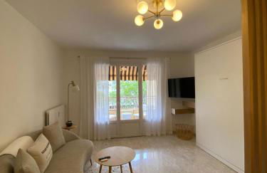 Sanary- La vie est belle- Centre Ville 2 minutes à pied- Plage 5 minutes - Foto 9