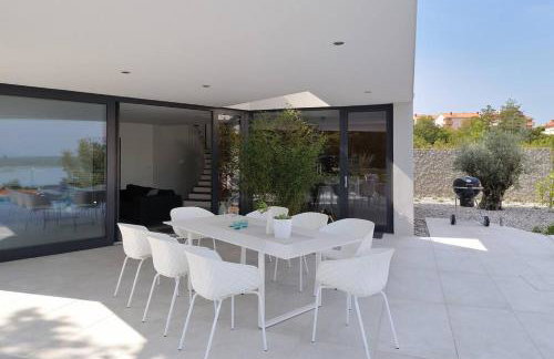 5*Modern Seaview villa with private pool - Foto 10