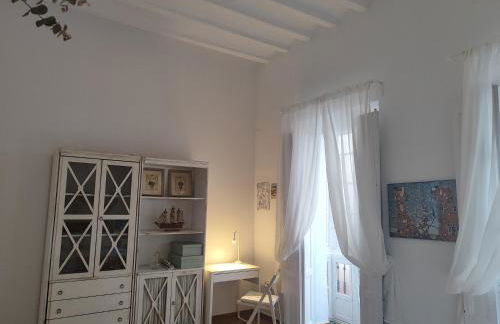 Estreno centro y playa Cádiz - Photo 2