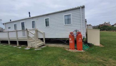 Poppy Caravan - Photo 5, Garden view