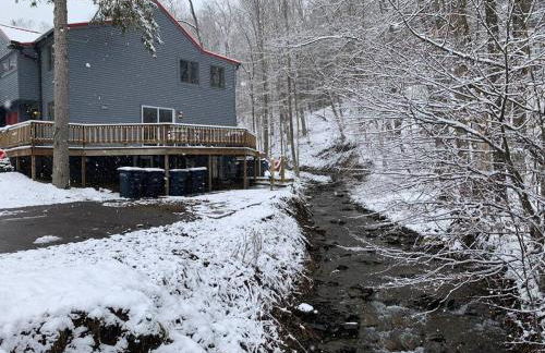 SKI Bike, Hike & Golf Townhouse w/ Hot tub - Foto 7