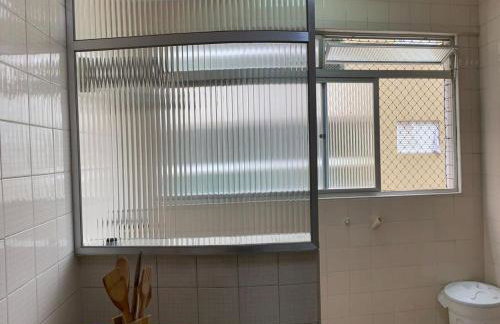 Lindo Apartamento Pé na Areia Canto do Forte - Foto 13