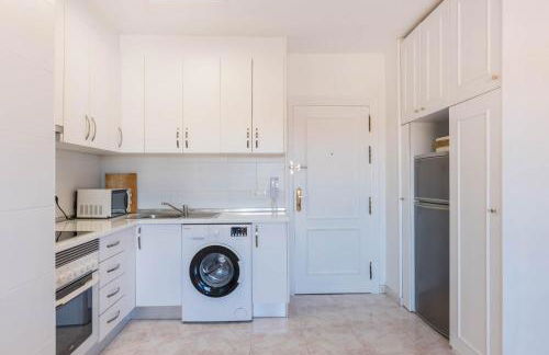 URBANIZACIÓN COPACABANA - La Manga del Mar Menor KM2 - Vistas a Mediterráneo Dormitorio doble y sofá-cama - Foto 6