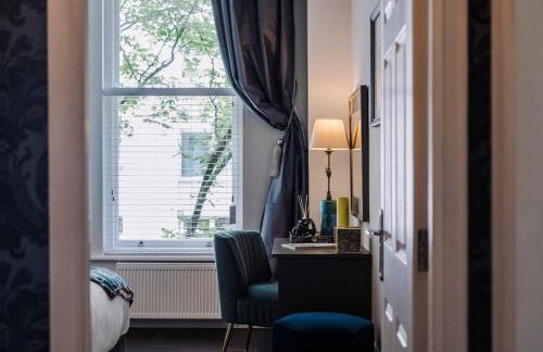 Rare Find - Gated 2 bed apt, close to Parks, secure carpark sleeps 4 - Foto 37