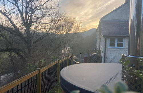 Riverside Cottage - Photo 5