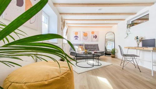 Stylisches Apartment mit Terrasse in der Altstadt von Donauwörth - Foto 1